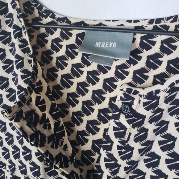 Maeve Button Front Peplum Bird Print Blouse S Tie Waist Black Ivory Pleated - Picture 3 of 9